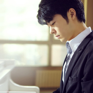 湖南美女激情片
